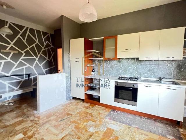 Appartamento in vendita a Colle di Val d'Elsa SI
