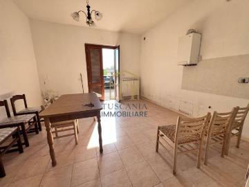 Appartamento in vendita a Colle di Val d'Elsa SI