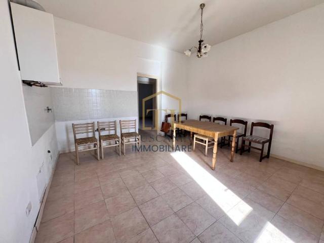 Appartamento in vendita a Colle di Val d'Elsa SI