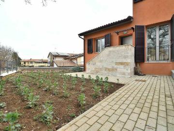 Appartamento in vendita a Colle di Val d'Elsa SI