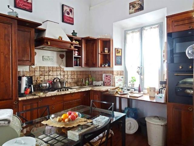 Appartamento in vendita a Colle di Val d'Elsa SI