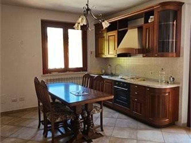 Appartamento in vendita a Colle di Val d'Elsa SI