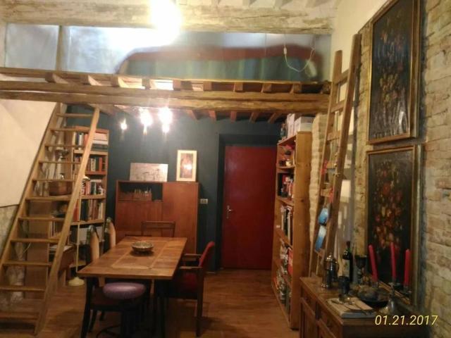 Appartamento in vendita a Colle di Val d'Elsa SI