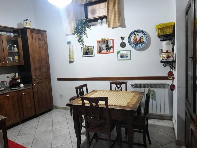 Appartamento in vendita a Colle di Val d'Elsa SI