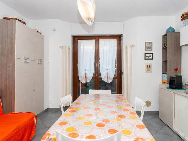 Appartamento in vendita a Collegno, Centrale