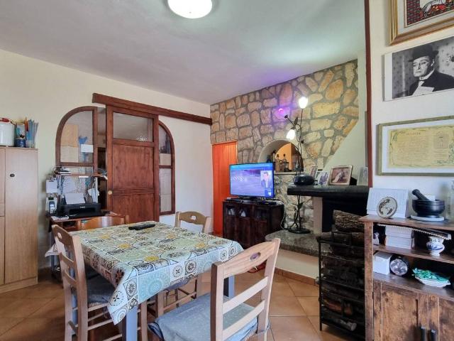 Appartamento in vendita a Collesalvetti LI