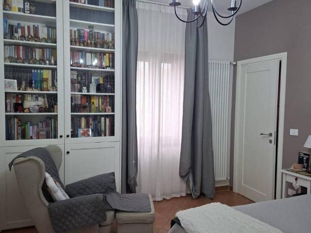 Appartamento in vendita a Collesalvetti LI