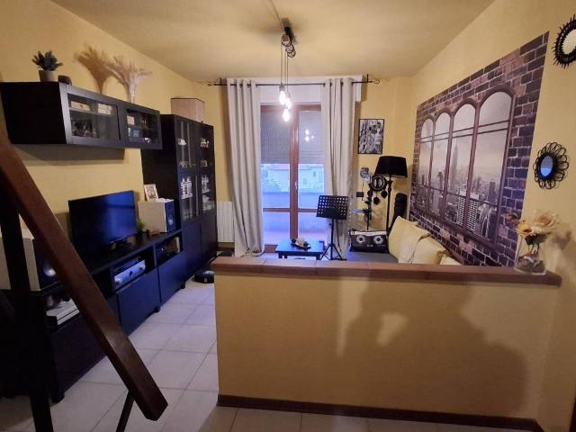 Appartamento in vendita a Collesalvetti LI