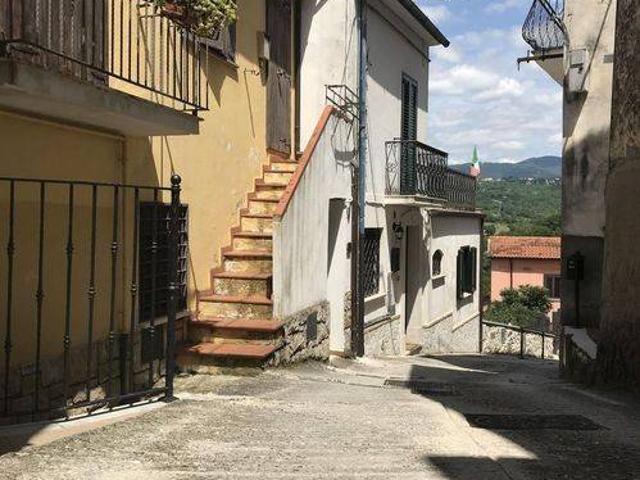 Appartamento in vendita a Colli a Volturno IS