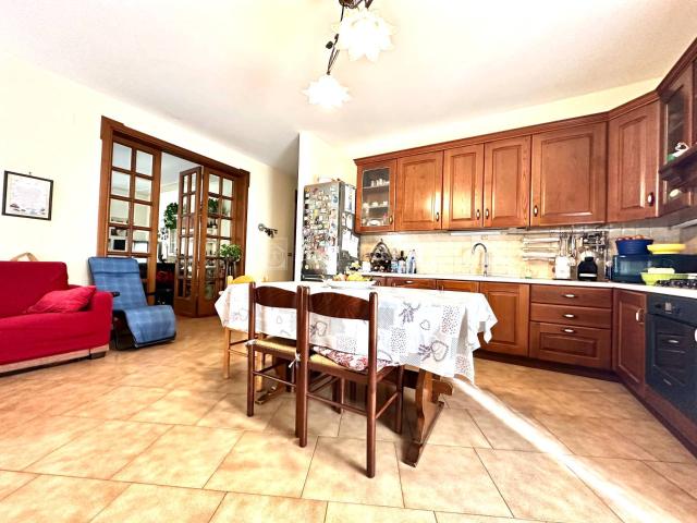 Appartamento in vendita a Colli del Tronto, Via Salaria