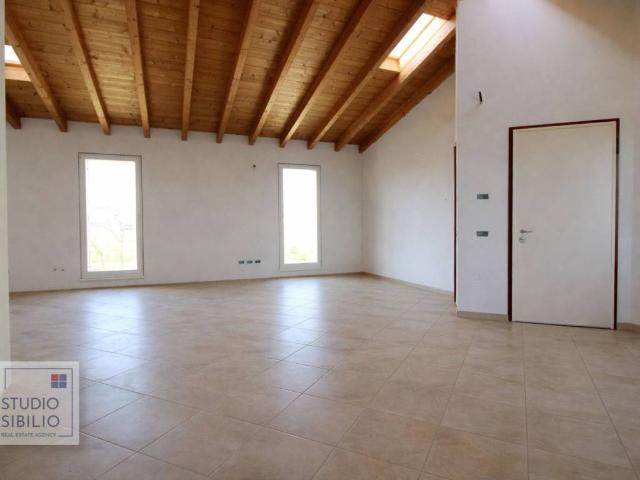 Appartamento in vendita a Commessaggio MN