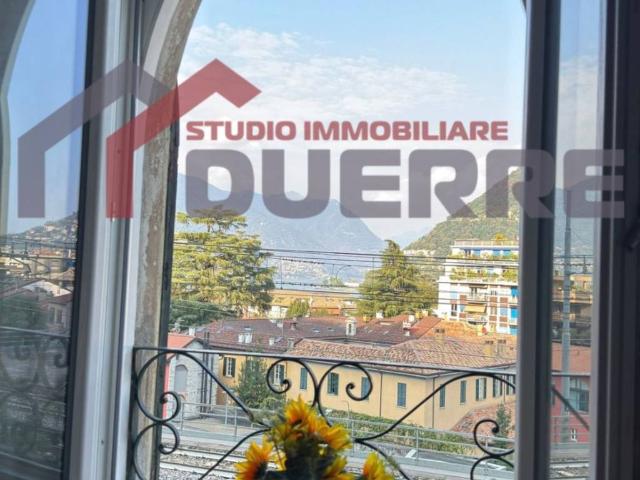 Appartamento in vendita a Como CO
