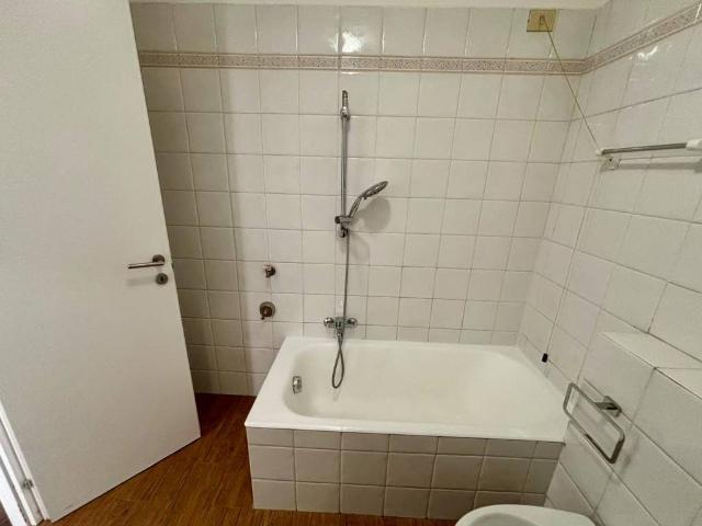 Appartamento in vendita a Como CO