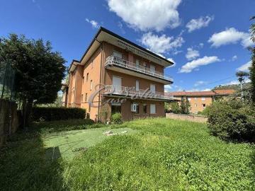 Appartamento in vendita a Como CO