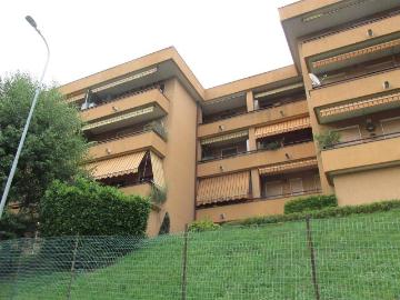 Appartamento in vendita a Como CO