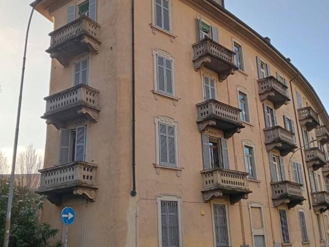 Appartamento in vendita a Como CO