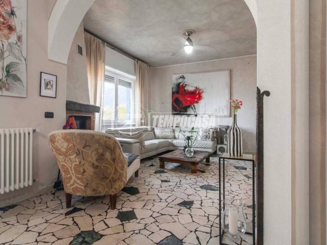 Appartamento in vendita a Como CO