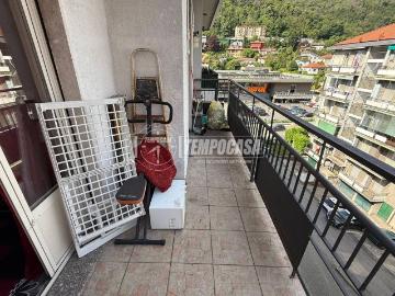 Appartamento in vendita a Como CO