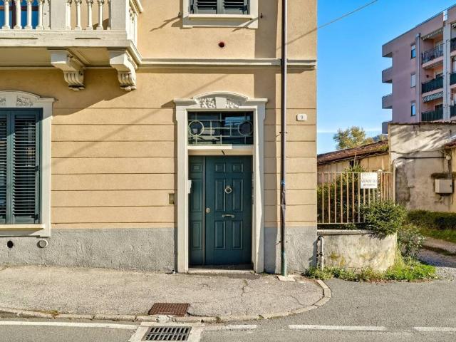 Appartamento in vendita a Como CO