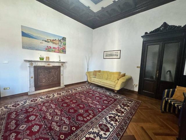 Appartamento in vendita a Como CO
