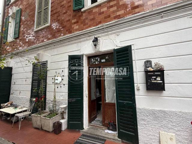Appartamento in vendita a Como CO