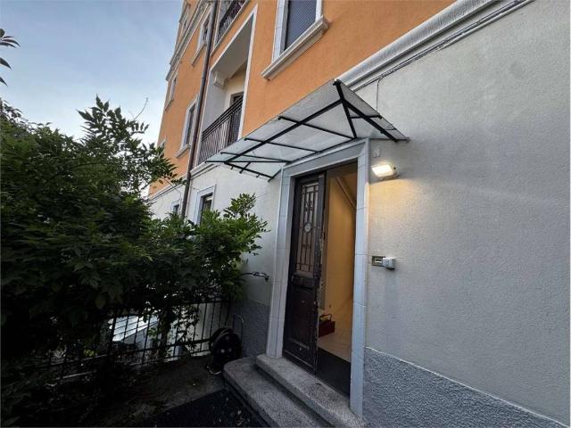 Appartamento in vendita a Como CO