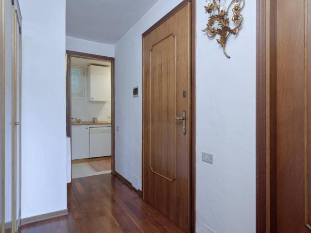 Appartamento in vendita a Como CO