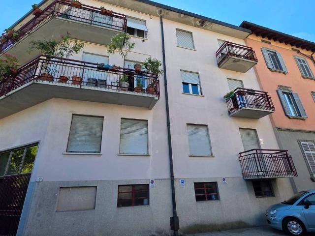 Appartamento in vendita a Como CO