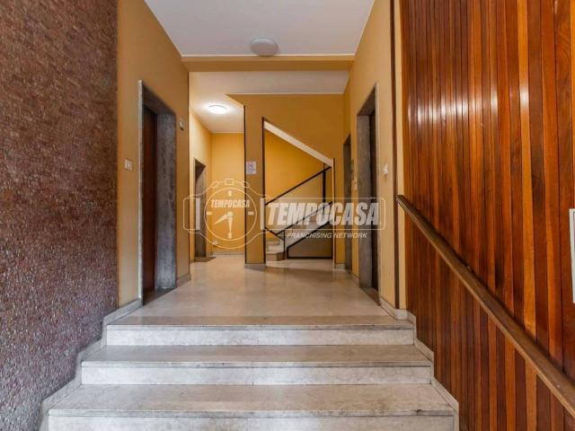 Appartamento in vendita a Como CO