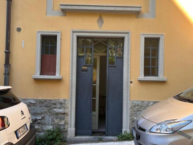 Appartamento in vendita a Como CO