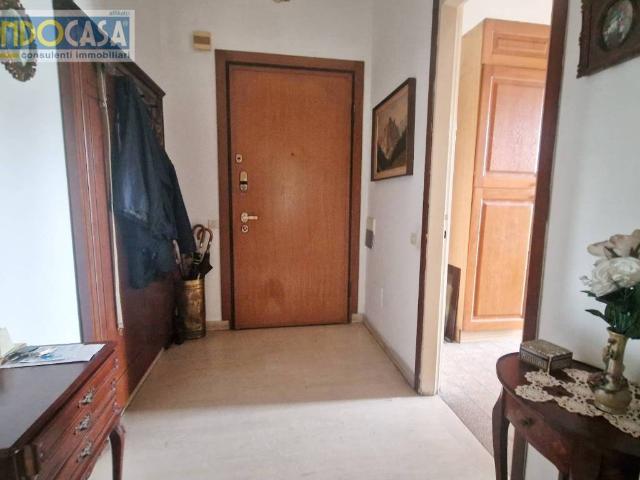 Appartamento in vendita a Como CO
