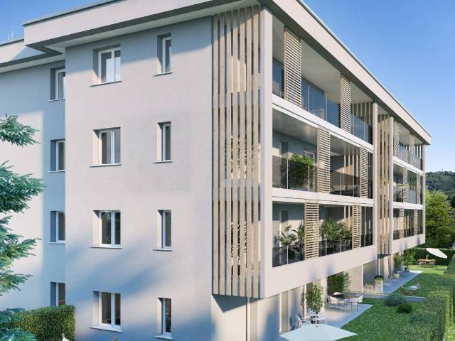 Appartamento in vendita a Como CO