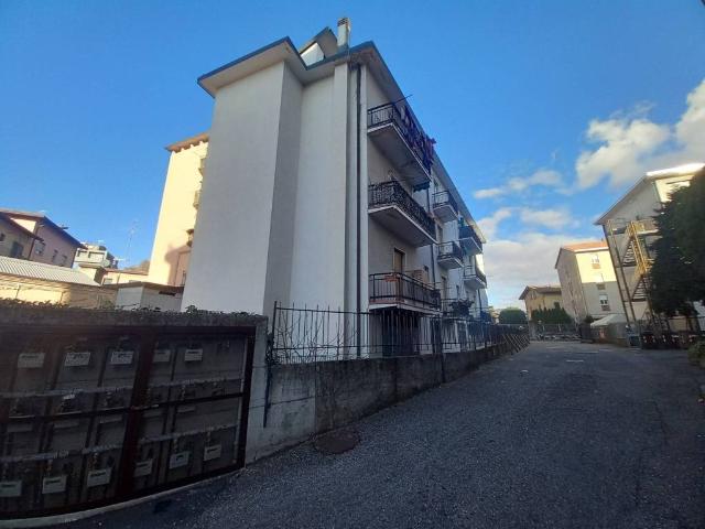 Appartamento in vendita a Como CO