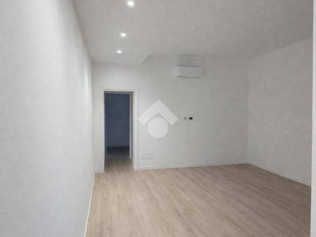 Appartamento in vendita a Como CO