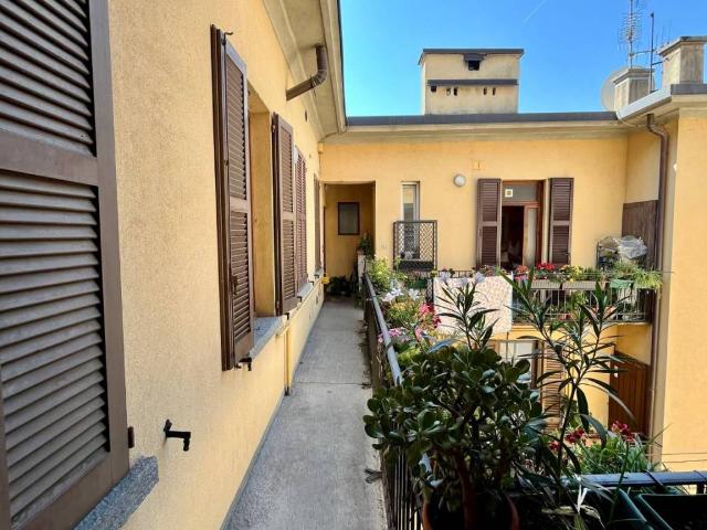 Appartamento in vendita a Como CO
