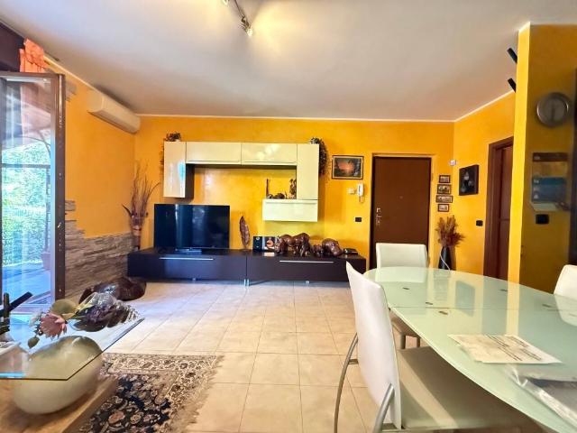 Appartamento in vendita a Comazzo LO