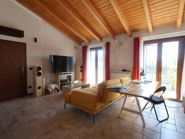 Appartamento in vendita a Comazzo LO
