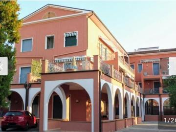 Appartamento in vendita a Lido di Pomposa - Parcheggio auto