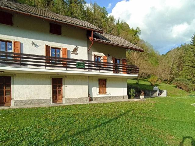 Appartamento in vendita a Comeglians