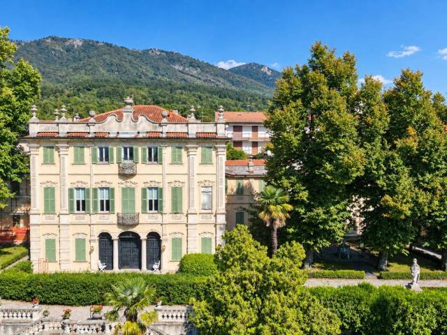 Appartamento in vendita a Comerio VA