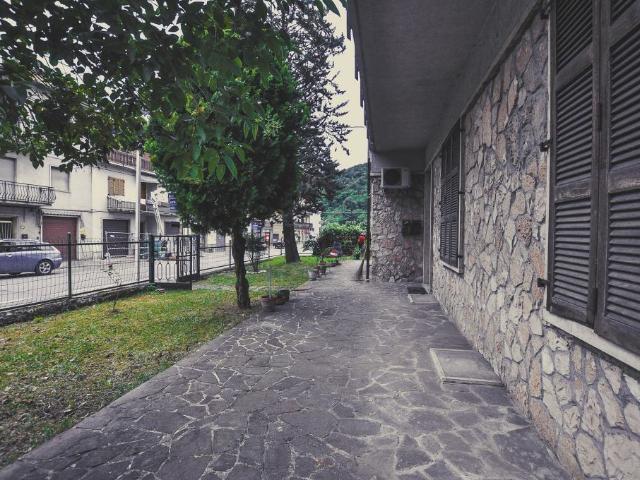 Appartamento in vendita a Comunanza, Centro