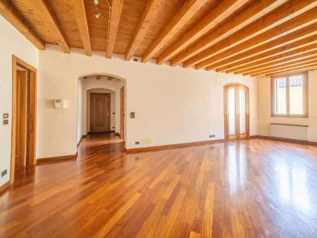 Appartamento in vendita a Conegliano TV