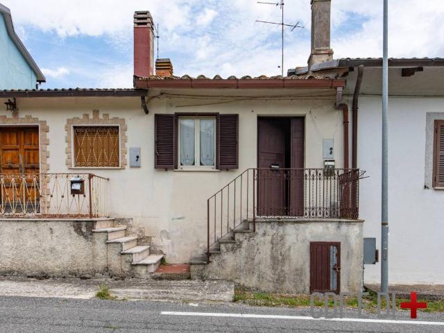 Appartamento in vendita a Configni RI