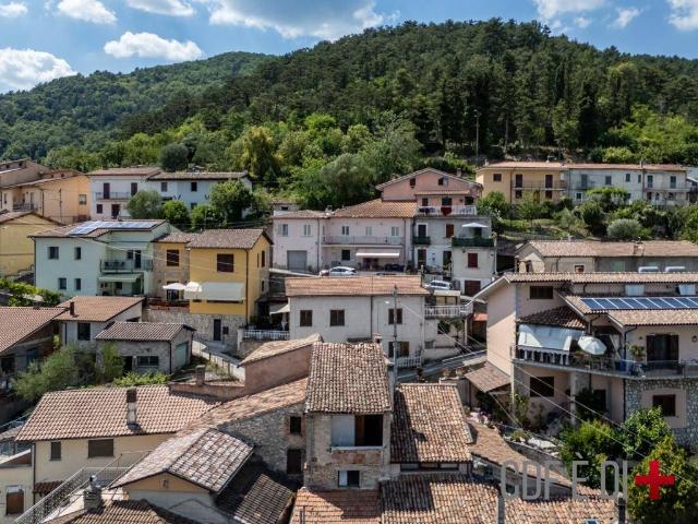 Appartamento in vendita a Contigliano RI