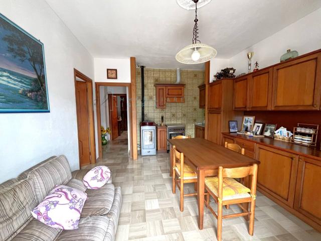 Appartamento in vendita a Cosio d'Arroscia