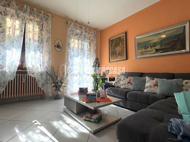 Appartamento in vendita a Cossato