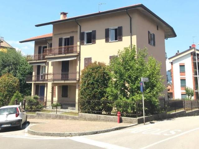 Appartamento in vendita a Costa Masnaga LC