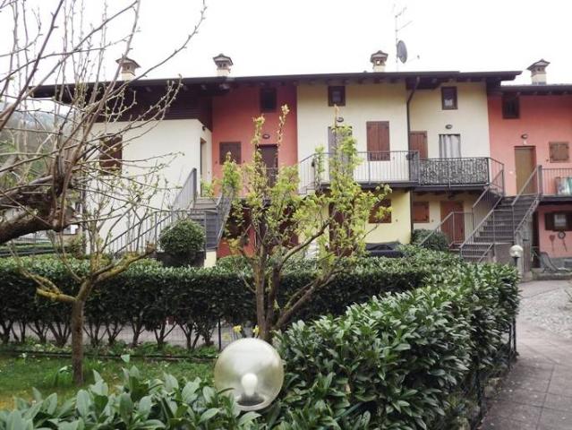 Appartamento in vendita a Costa Serina BG