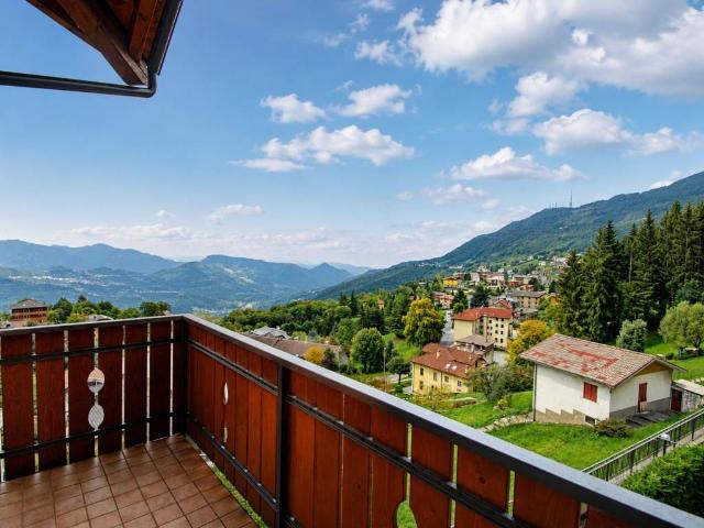 Appartamento in vendita a Costa Valle Imagna BG