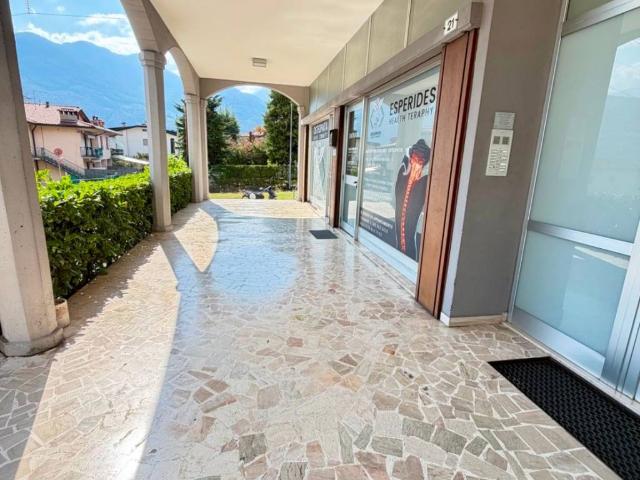 Appartamento in vendita a Costa Volpino BG